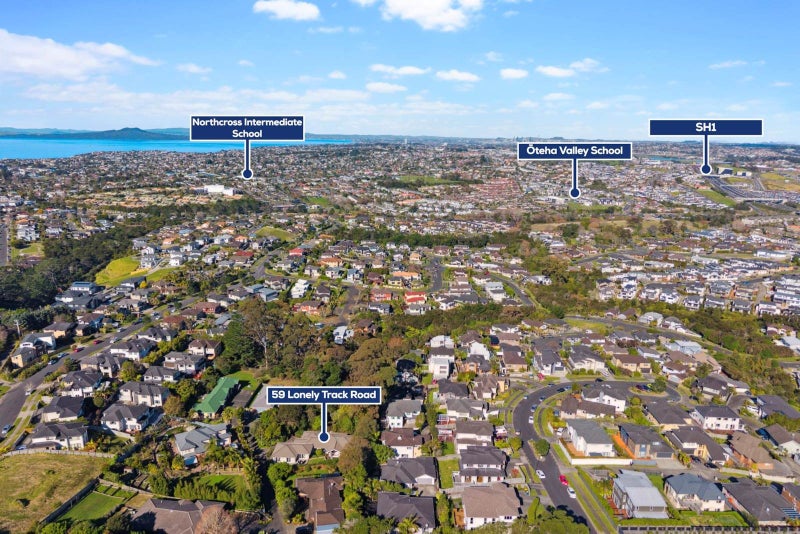 59 LONELY TRACK ROAD, Fairview Heights, Auckland - Carousel 29