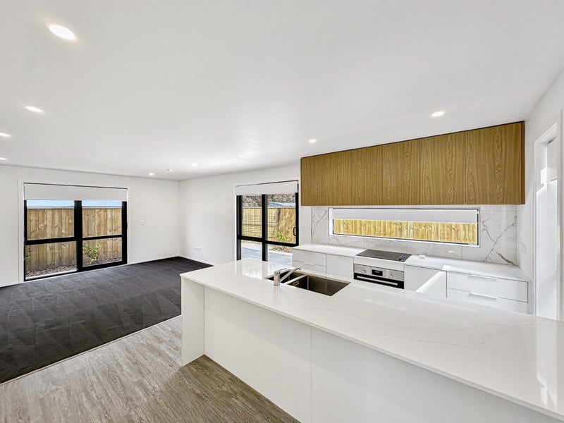 2/27A Wilford Street, Wallaceville, Upper Hutt - Carousel 1