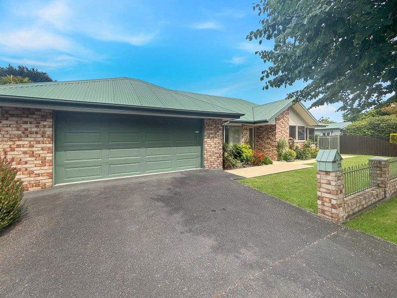 40A Bowenvale Avenue, Cashmere, Christchurch - Carousel 1