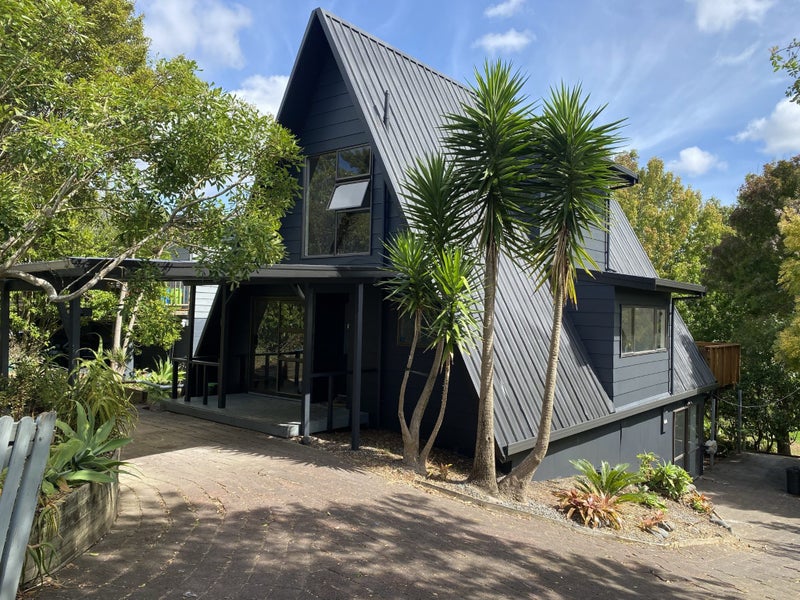 40 Gledstane Road, Stanmore Bay, Whangaparaoa - Carousel 23
