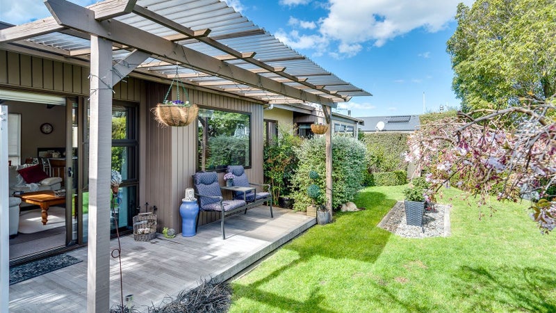 42C AUCKLAND RD, GREENMEADOWS, NAPIER - Carousel 1