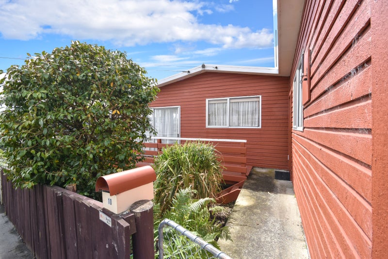 10 Mccrea Street, Mornington, Dunedin - Carousel 2