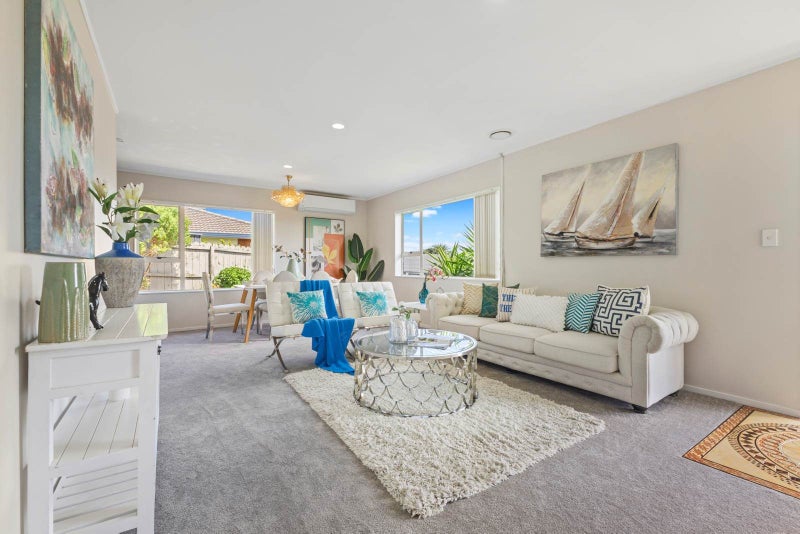 2/25 Kopara Place, Clendon Park, Auckland - Carousel 2