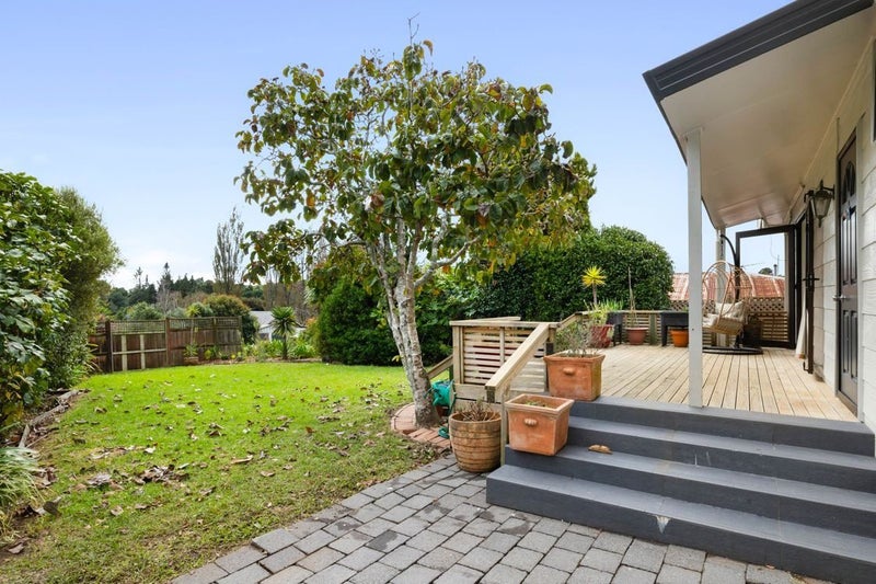 27 Salcombe Terrace, Welbourn, New Plymouth - Carousel 2