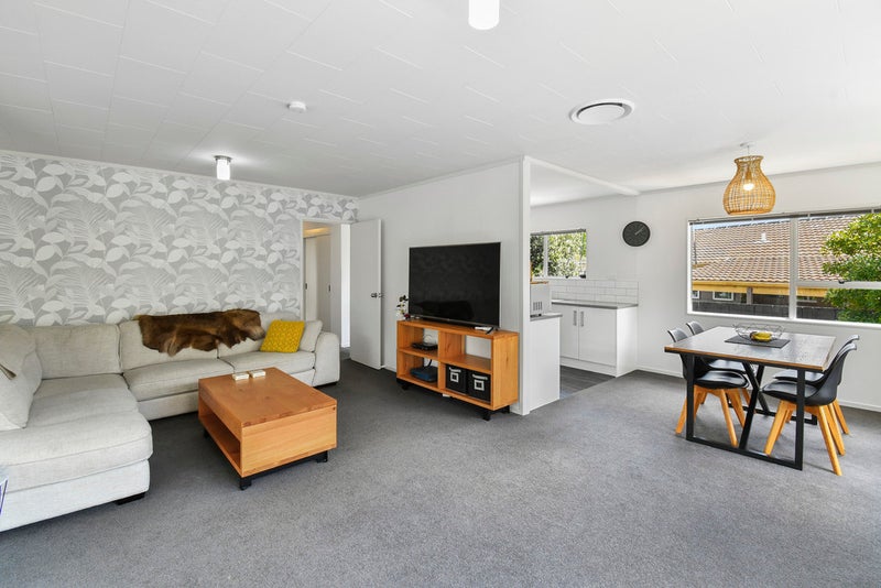 94 King Street, Waiuku, Waiuku - Carousel 1