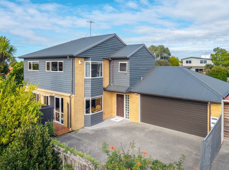 5B Kawau Road, Greenlane, Auckland - Carousel 24