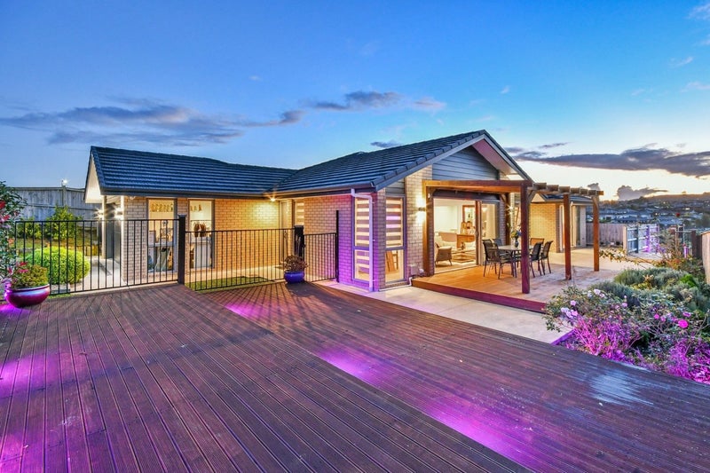 45 Hillpark Drive, Pokeno - Carousel 1