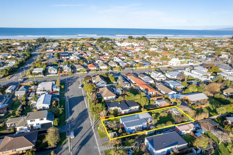 15 Blake Street, New Brighton, Christchurch - Carousel 2