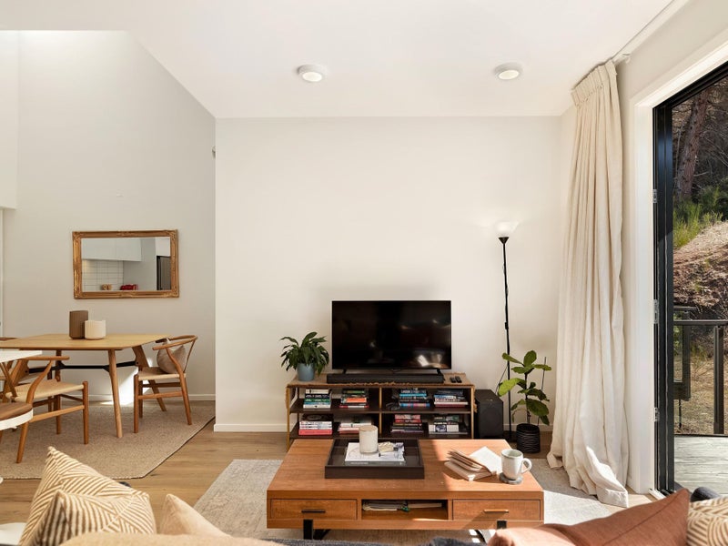 21/16 George Bullen Lane, Arthurs Point, Queenstown - Carousel 2