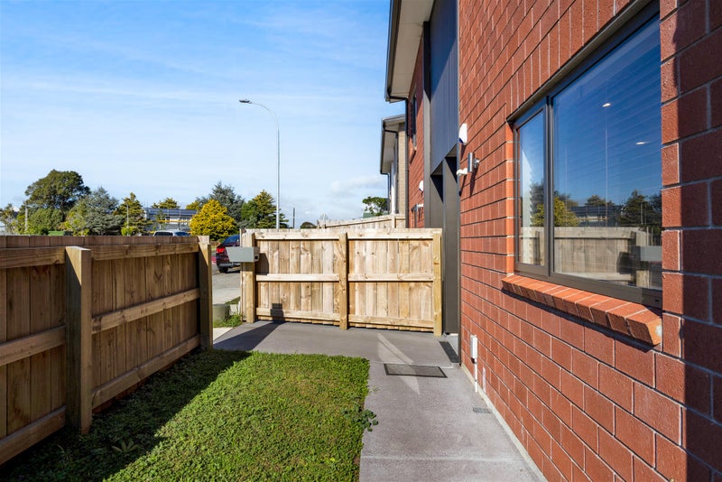 95 Banks Street, Marfell, New Plymouth - Carousel 19