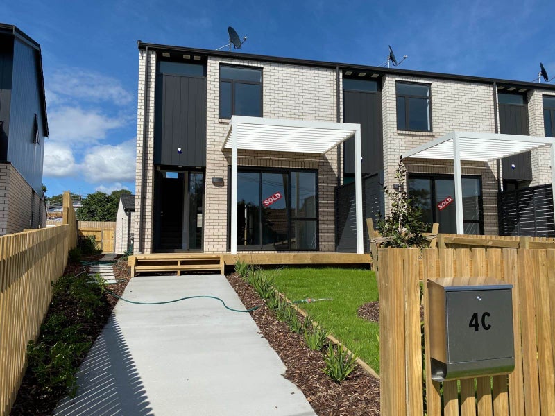 4C Tobruk Road, Panmure, Auckland - Carousel 1