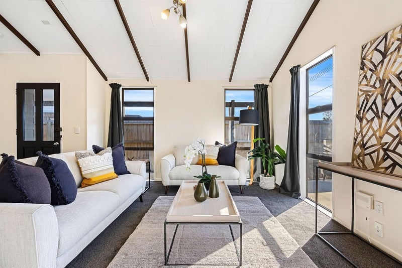 2/42 Heywood Terrace, Richmond, Christchurch - Carousel 2