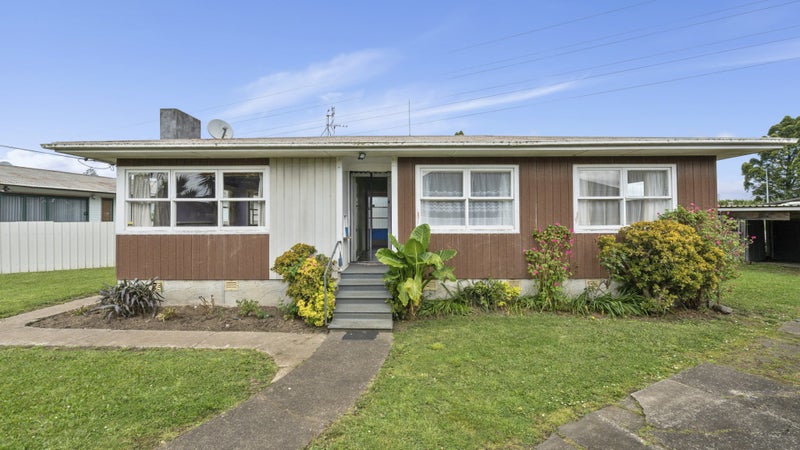62 Clayton Avenue, Otara, Auckland - Carousel 1