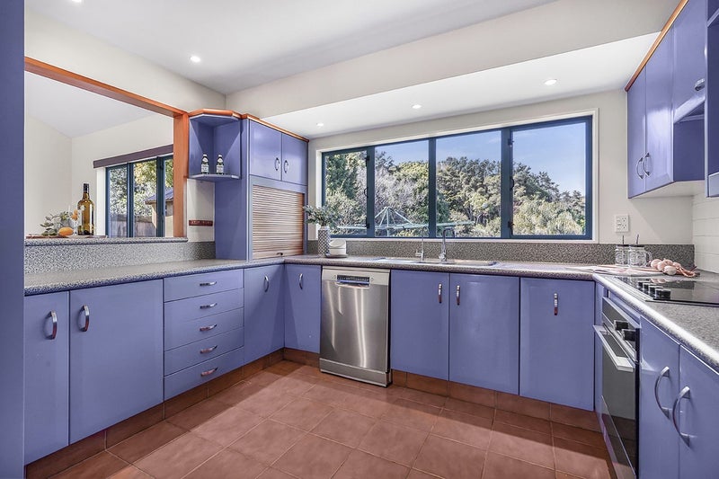 13 West Ridge Drive, Western Heights, Hamilton - Carousel 2