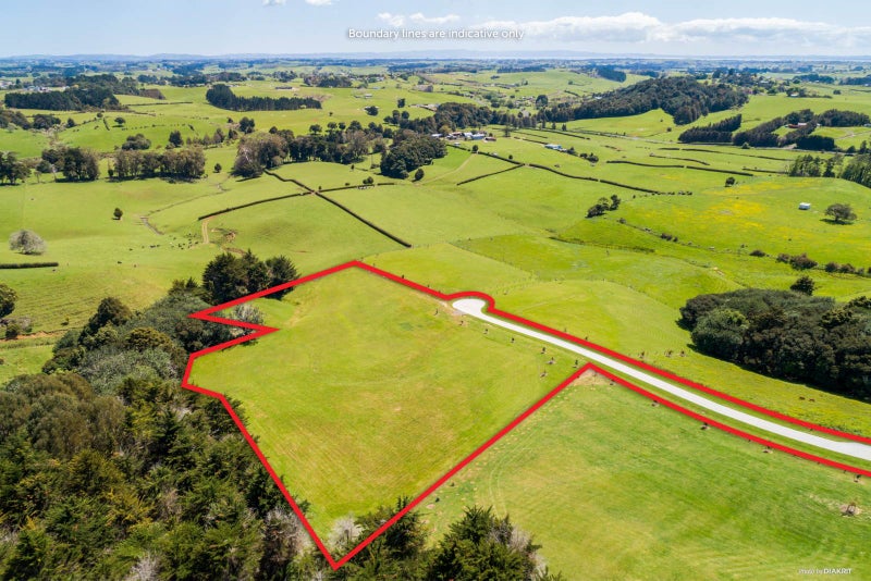 14 Donald Gavin WAY, Paerata, Pukekohe - Carousel 1