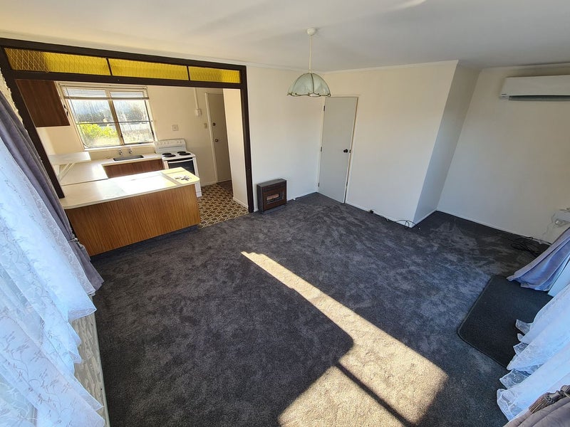 2/59 Cypress Drive, Maungaraki, Lower Hutt - Carousel 2