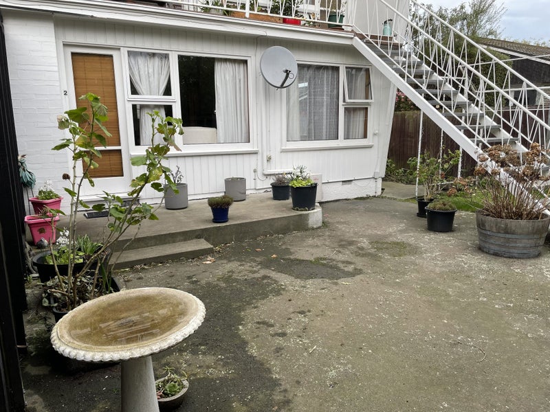 2/23 Donald Place, St Albans, Christchurch - Carousel 1