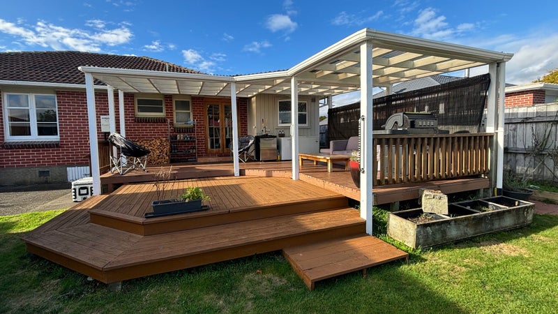 2 Cole Grove, Wallaceville, Upper Hutt - Carousel 1