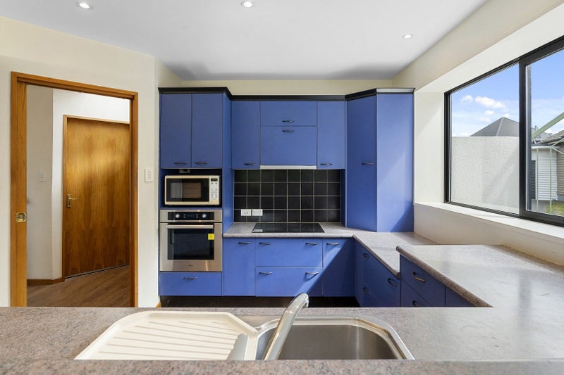 3A Memorial Avenue, Ilam, Christchurch - Carousel 2