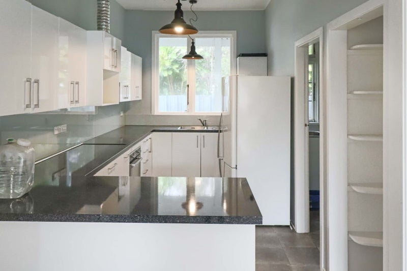 11 Ngaio Street, Eastbourne, Lower Hutt - Carousel 1