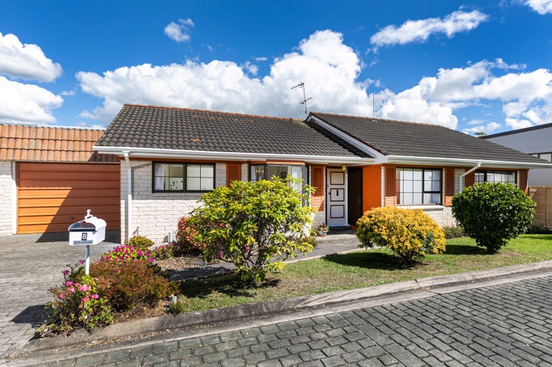 8/248 Great North Road, Henderson, Auckland - Carousel 1