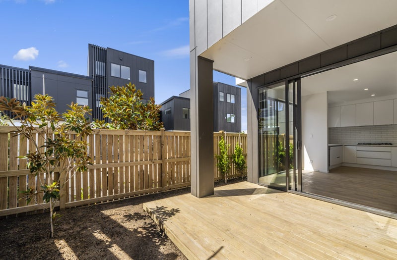 22 Wendover Road, Glendowie, Auckland - Carousel 2