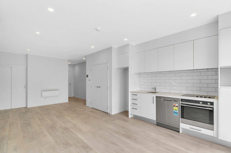 104/2 Ko Street, Northcote, Auckland - Carousel 2