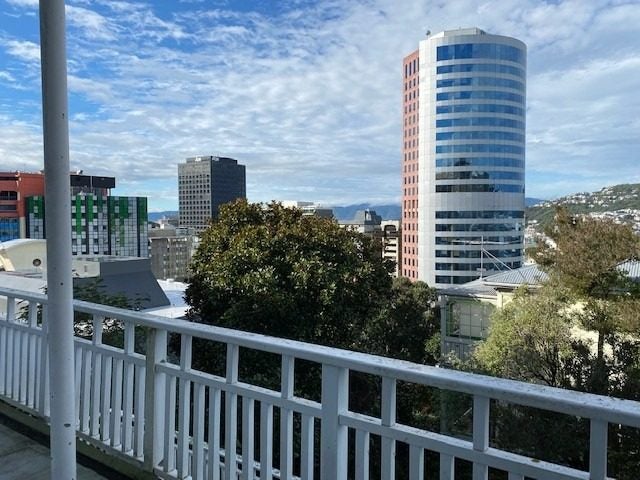 D/223 The Terrace, Wellington Central, Wellington - Carousel 1