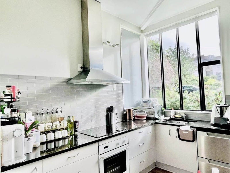 131 West Harbour Drive, West Harbour, Auckland - Carousel 2