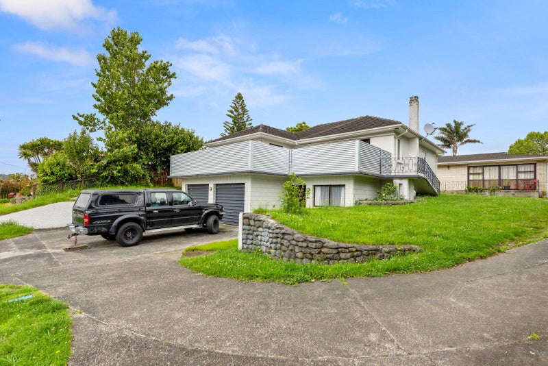 16A Kent Street, Gate Pa, Tauranga - Carousel 17