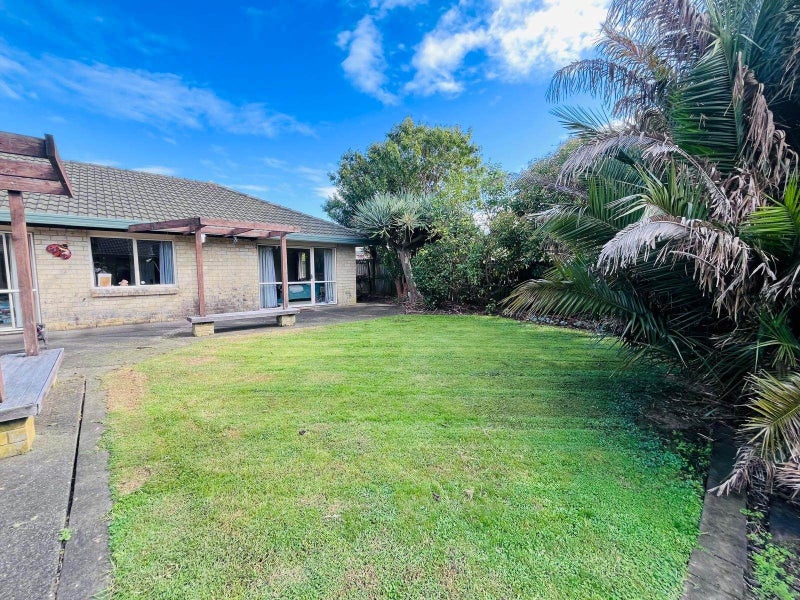 21 Tarnica Road, Northpark, Auckland - Carousel 8