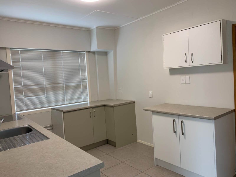 184 Pakuranga Road, Pakuranga, Auckland - Carousel 12