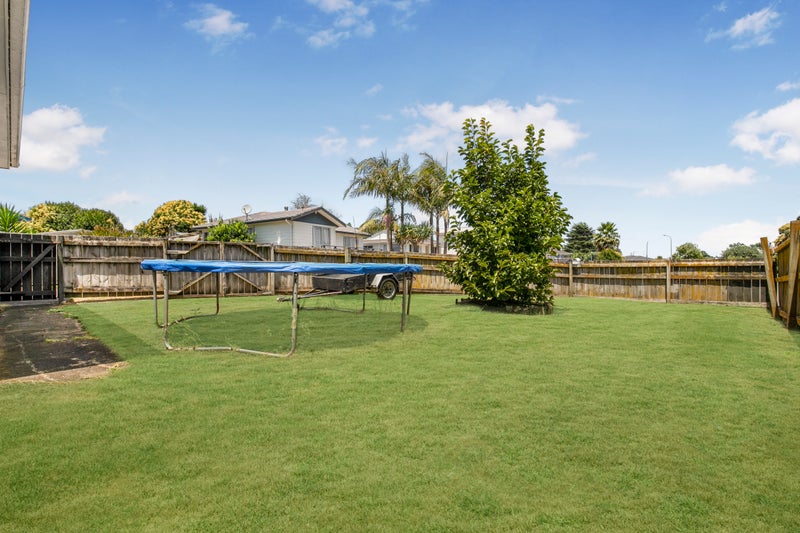 15 Crispian Place, Weymouth, Auckland - Carousel 18