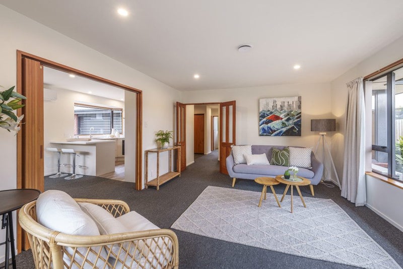 1A Glenys Place, Broomfield, Christchurch - Carousel 2