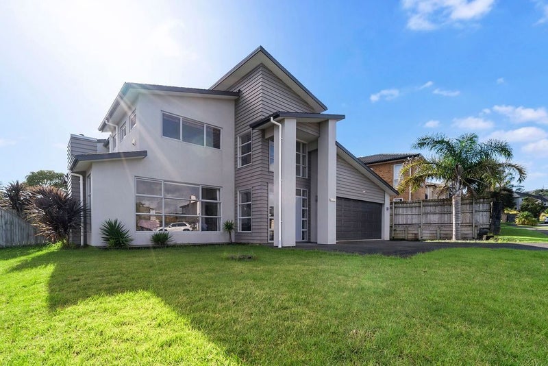 1 Melmore Place, Pinehill, Auckland - Carousel 1