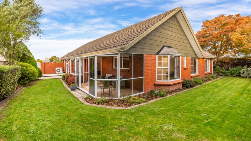 16 Rhyl Place, Bryndwr, Christchurch - Carousel 1