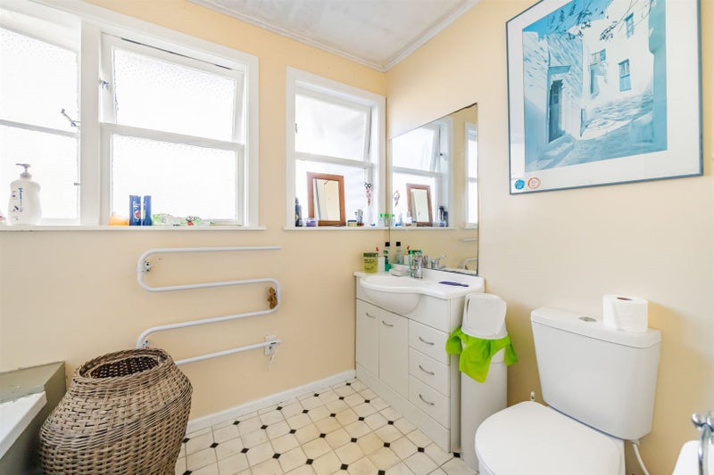 16 Tilbury Street, Fairfield, Lower Hutt - Carousel 21