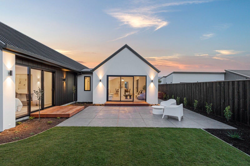 1 Hobbs Lane, Harewood, Christchurch - Carousel 2