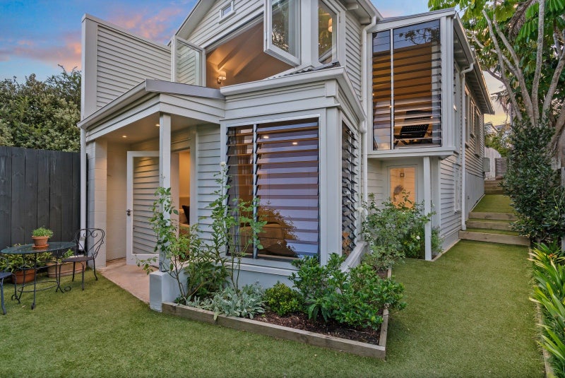 15 Paget Street, Freemans Bay, Auckland - Carousel 2