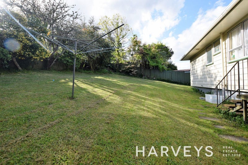 11 Mile Place, Henderson, Auckland - Carousel 10