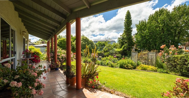 2 Clouston Gardens, Springlands, Blenheim - Carousel 13
