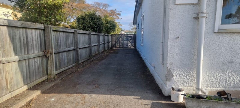 18 Torrens Road, Hillmorton, Christchurch - Carousel 19