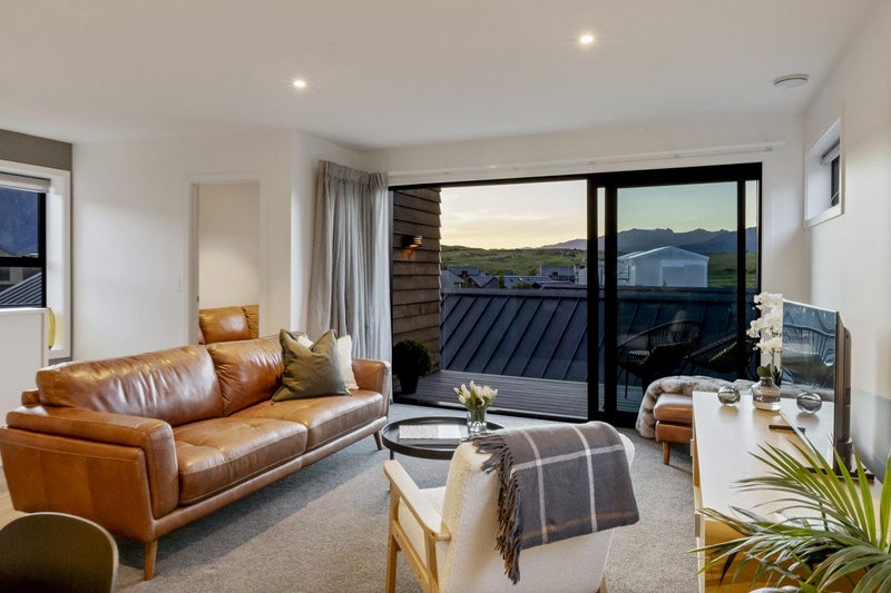 37 Rannoch Drive, Jacks Point, Queenstown - Carousel 2