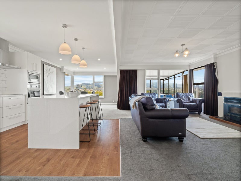 9 Summertime Avenue, Corstorphine, Dunedin - Carousel 2