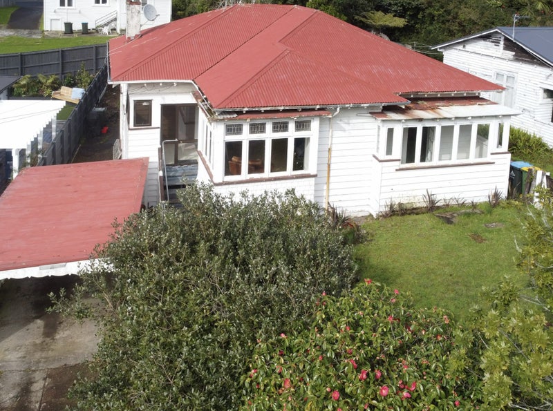8 Rossmay Terrace, Mount Eden, Auckland - Carousel 1