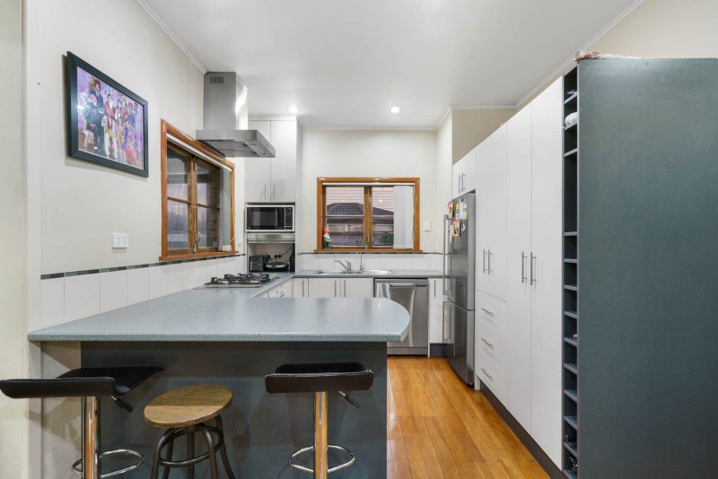 45 Glen Avenue, Papatoetoe, Auckland - Carousel 1