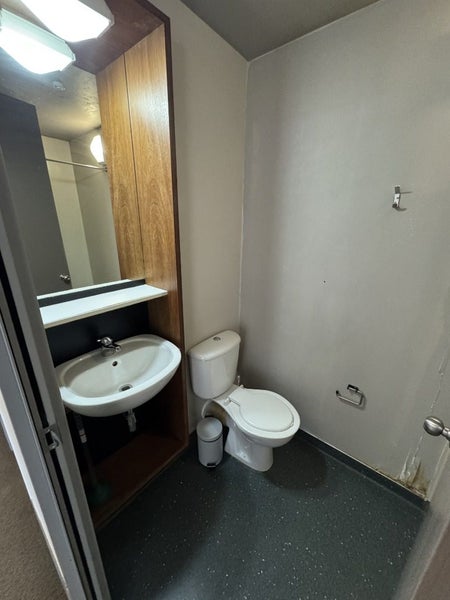 1/3 King Street, Mount Cook, Wellington - Carousel 16