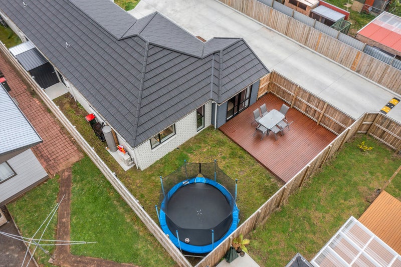 4/126 Rifle Range Road, Dinsdale, Hamilton - Carousel 21