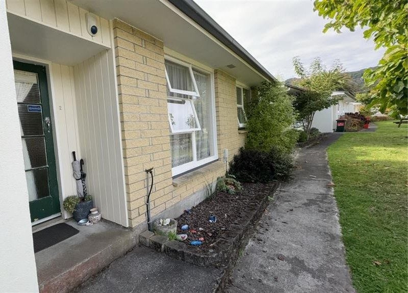 2/17A Miro Street, Trentham, Upper Hutt - Carousel 1