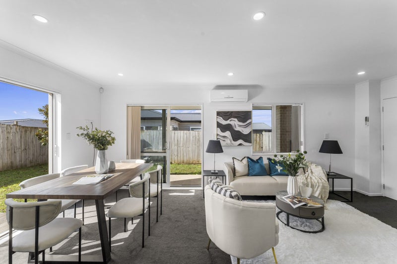 51 Senator Drive, Manurewa, Auckland - Carousel 1